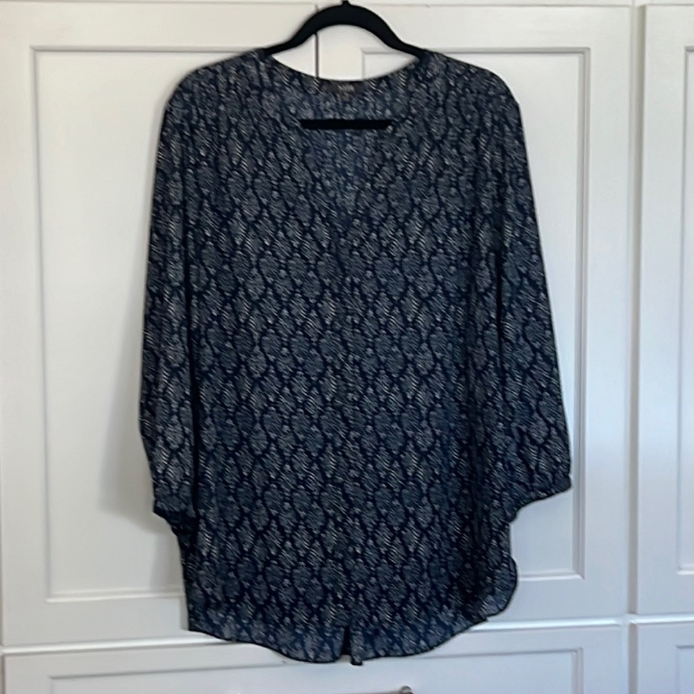 NYDJ patterned blouse.